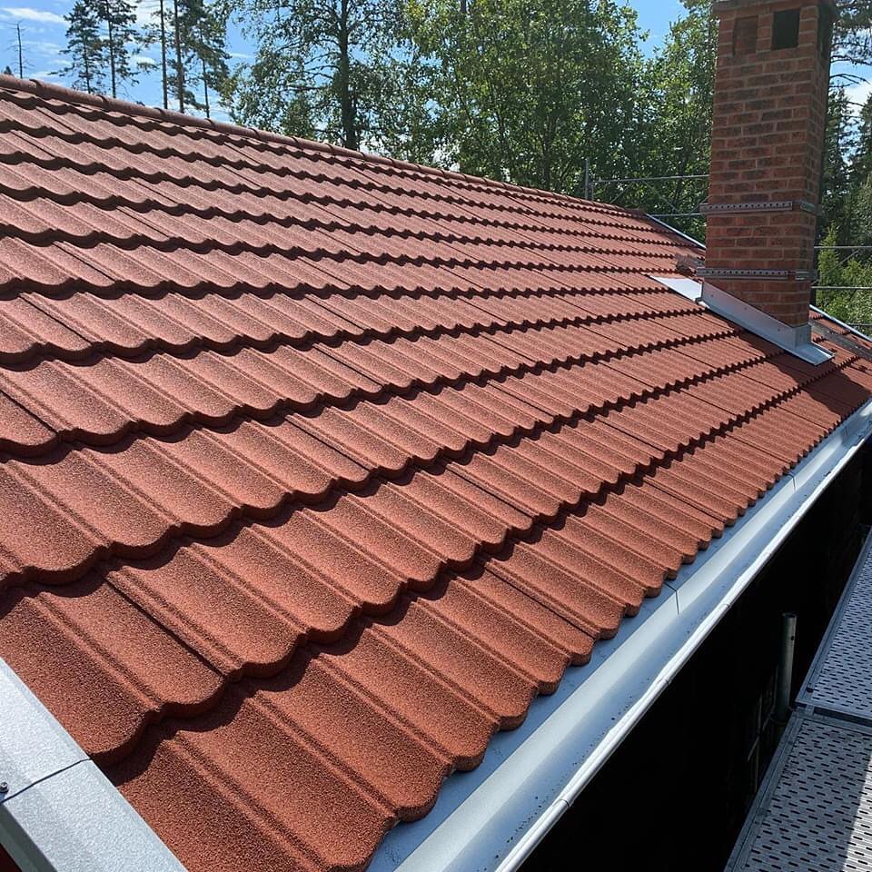 Advantages & Disadvantages of Stone Coated Metal Roof Tile