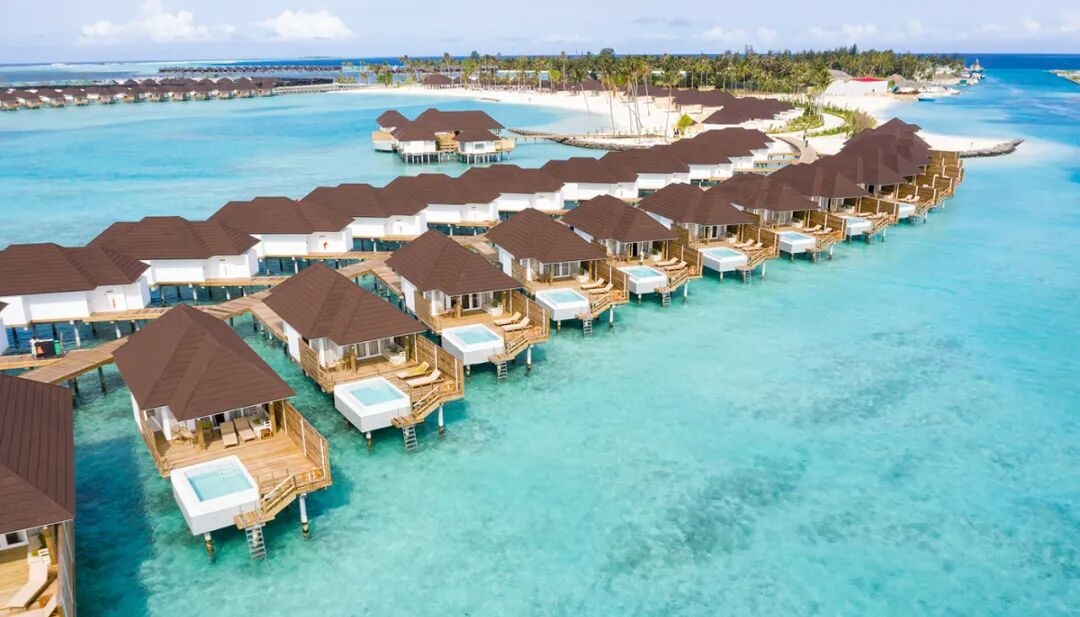 The Interlock Shingle Tile Advantage: Maximum Wind Resistance for Coastal Regions